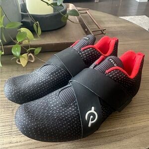Peloton cycling shoes with delta cleats women’s size 8 like new